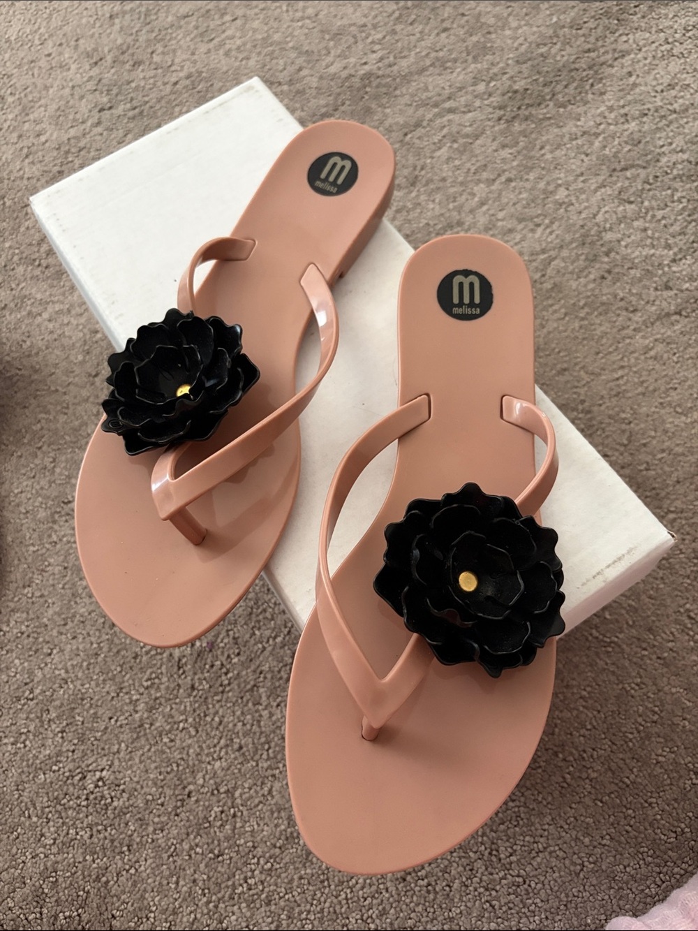 Melissa Women’s Peach Flip Flops with Black Floral Accent size 8